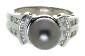 Black Pearl & Diamond Ring