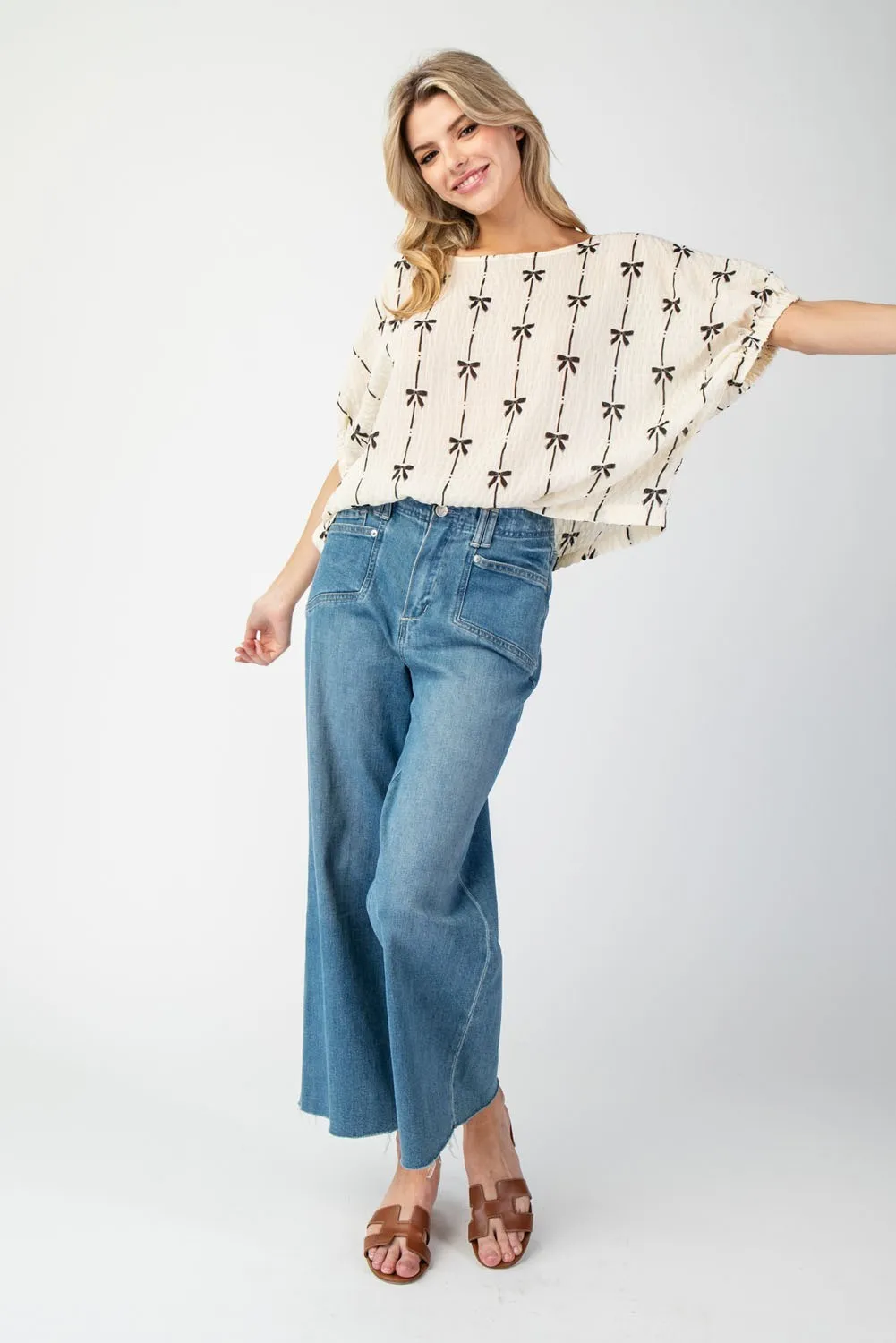 Bow printed short sleeve top