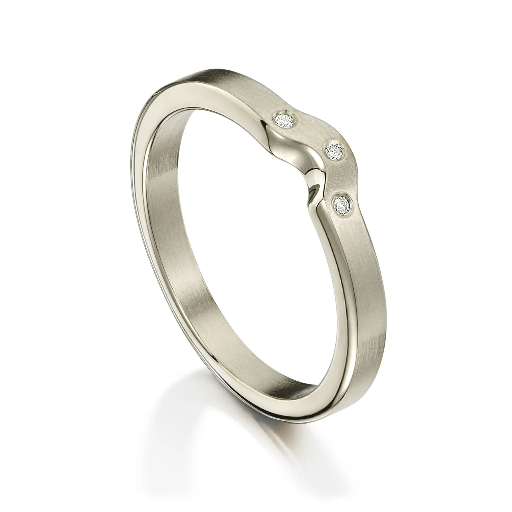 Diamond Arch Wedding Band in 9ct White Gold (DR0177)