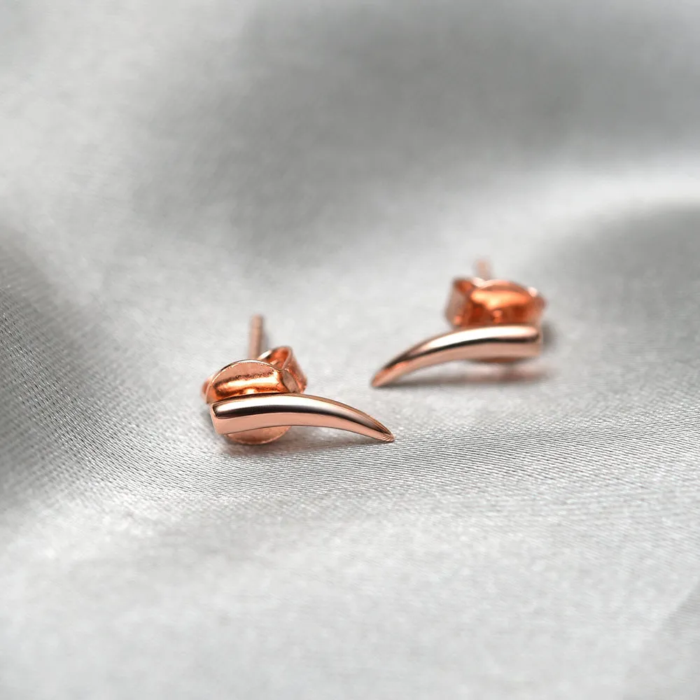 Molto Hook Stud Earrings