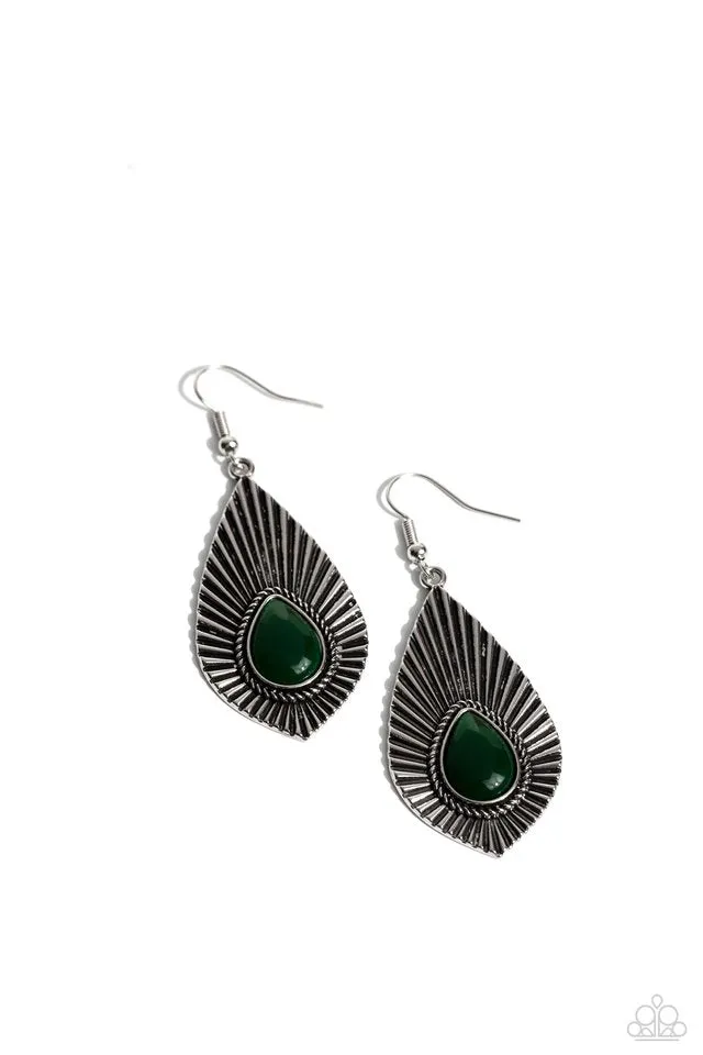 Paparazzi Earring ~ SOUL-ar Flare - Green