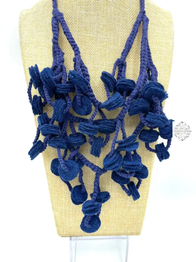 Peruvian handmade knitted necklace | Super soft felt fabric necklace | Unique circle design wool necklace Inactive