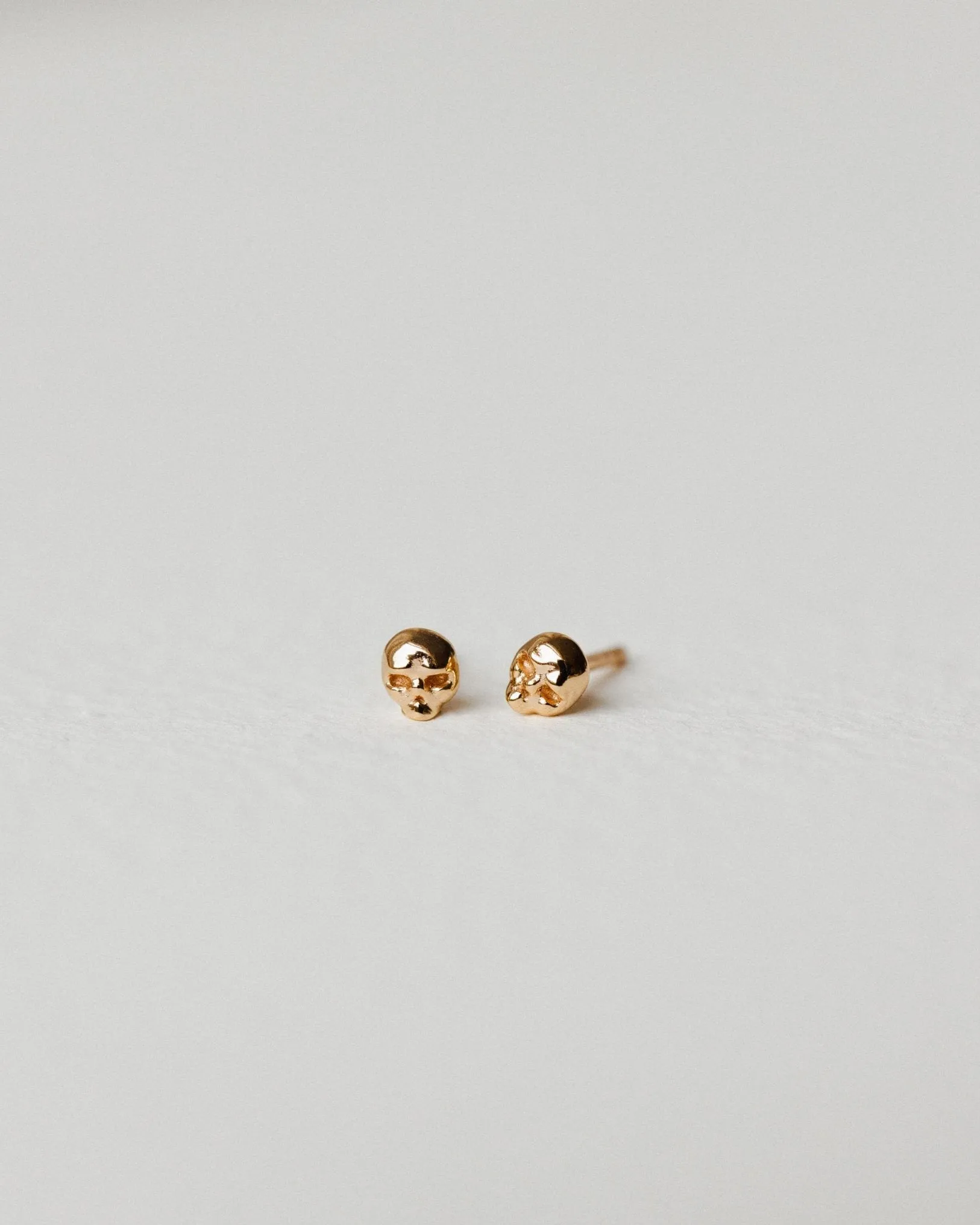 Skull Studs