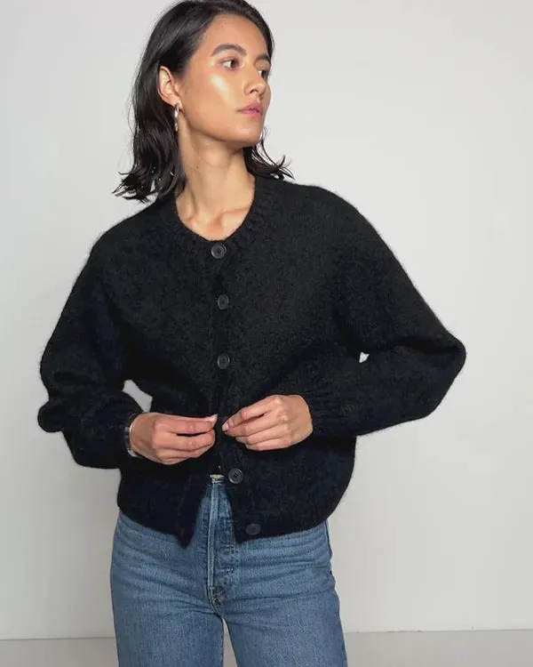 Tessa Cardigan, Black