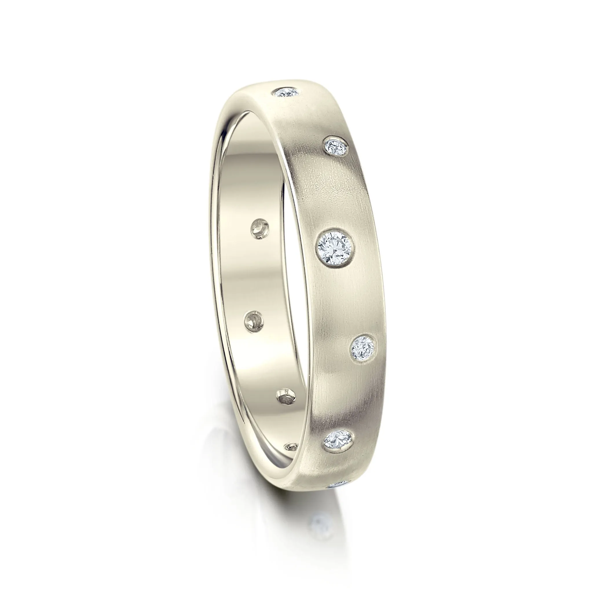 Traditional 12-diamond 4mm Constellation Ring in 9ct White Gold