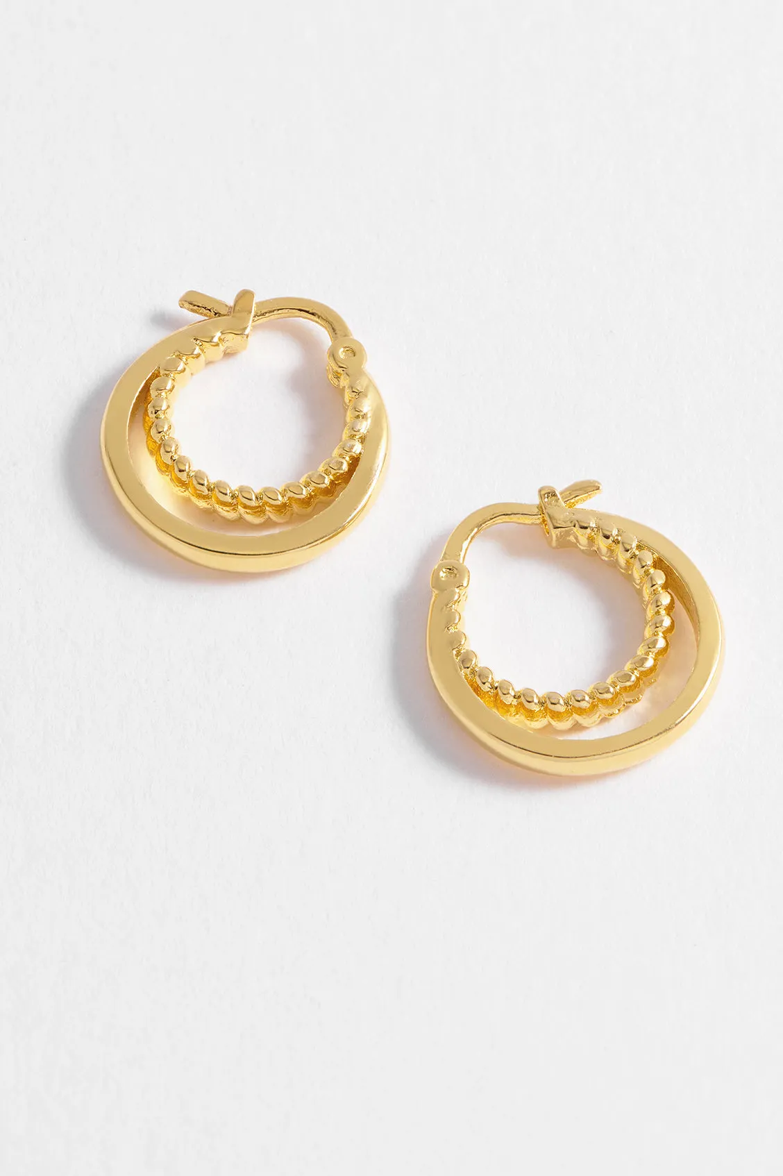 Twisted Double Hoops